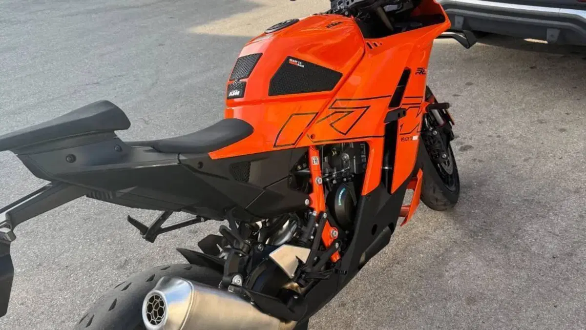 KTM 990 RC R (2026)  (3)