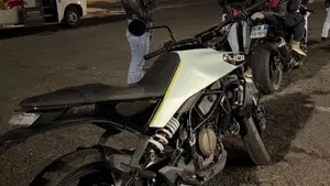 Husqvarna Vitpilen 401 (2024 - 26)  (2)