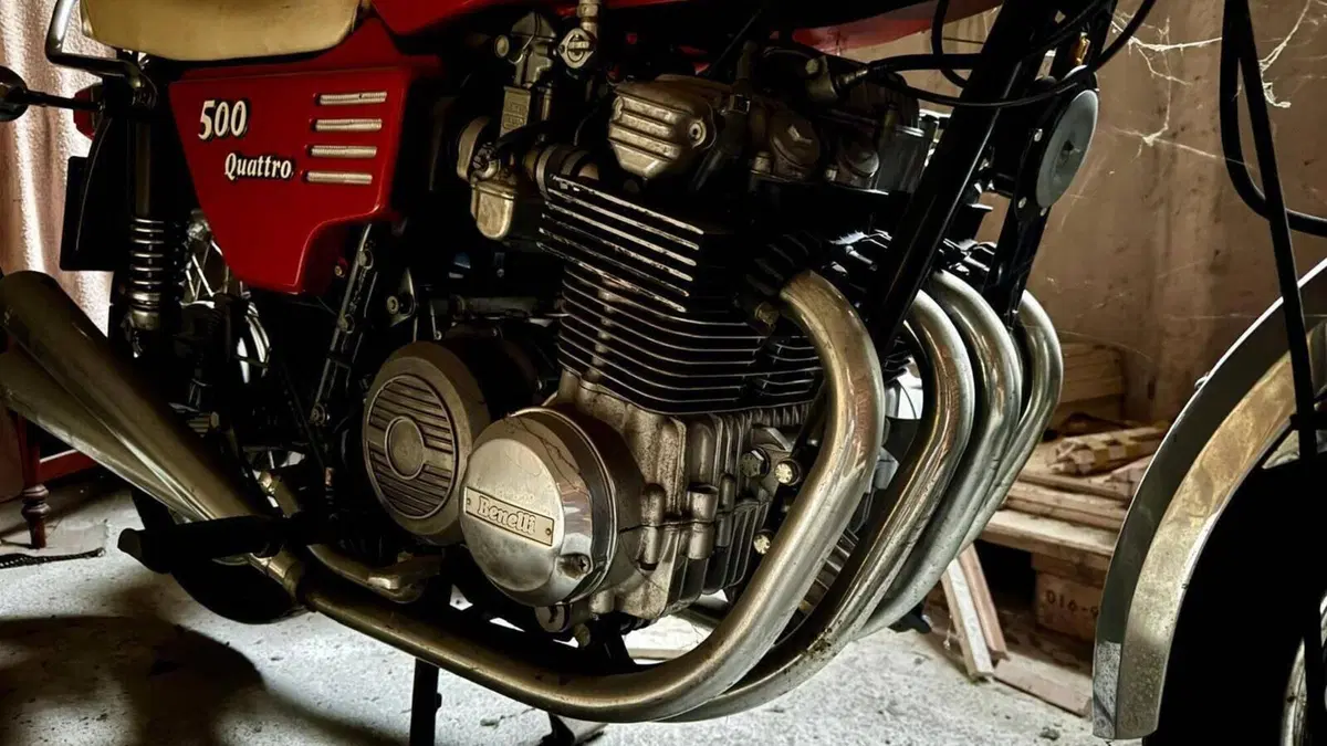 Benelli 500 Quattro-LS  (2)