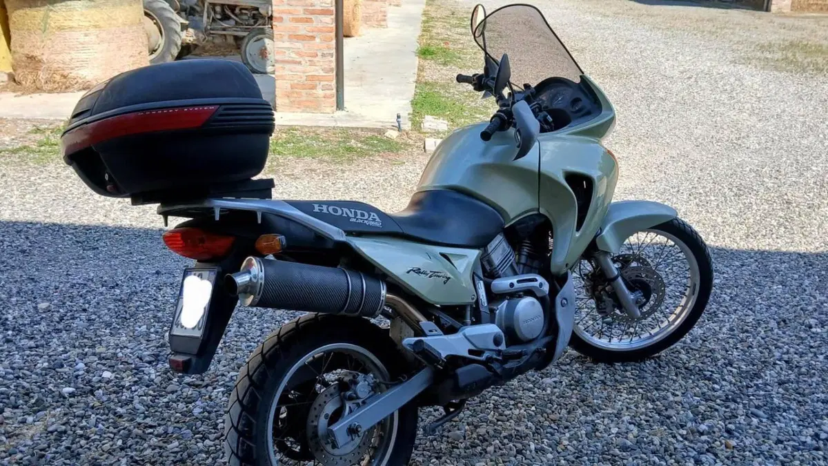 Honda Transalp XL 650V (2000 - 04)  (3)