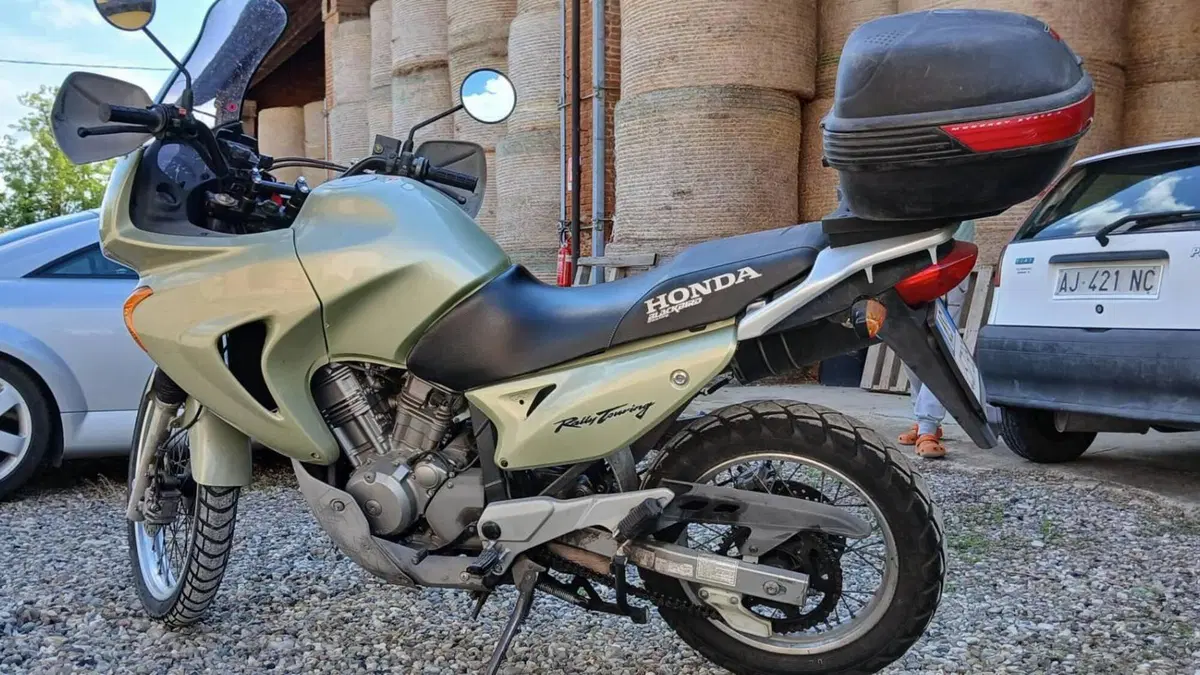 Honda Transalp XL 650V (2000 - 04)  (4)
