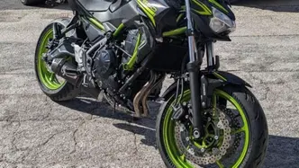 Kawasaki Z 650 (2021 - 24) usata