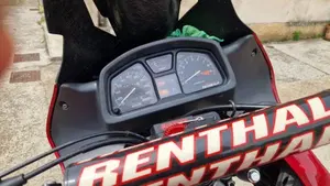 Honda Transalp XL 600V (1997 - 99)  (9)