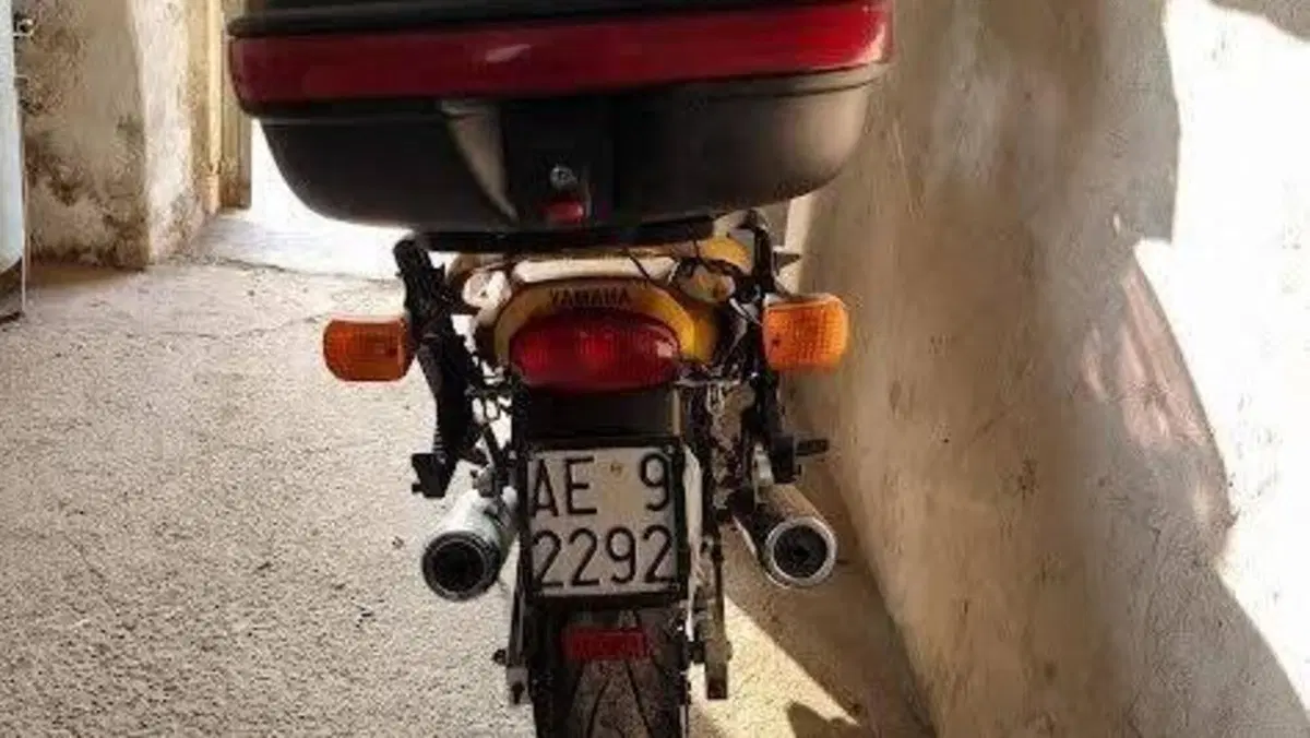 Yamaha TDM 850 (1996 - 01)  (2)