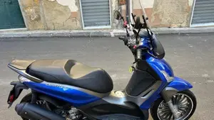 Piaggio Beverly 300 S i.e. ABS-ASR (2016 - 20)  (8)