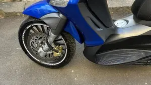 Piaggio Beverly 300 S i.e. ABS-ASR (2016 - 20)  (11)