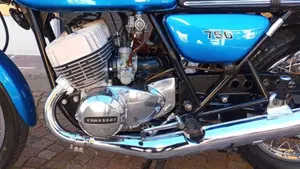 Kawasaki   (5)
