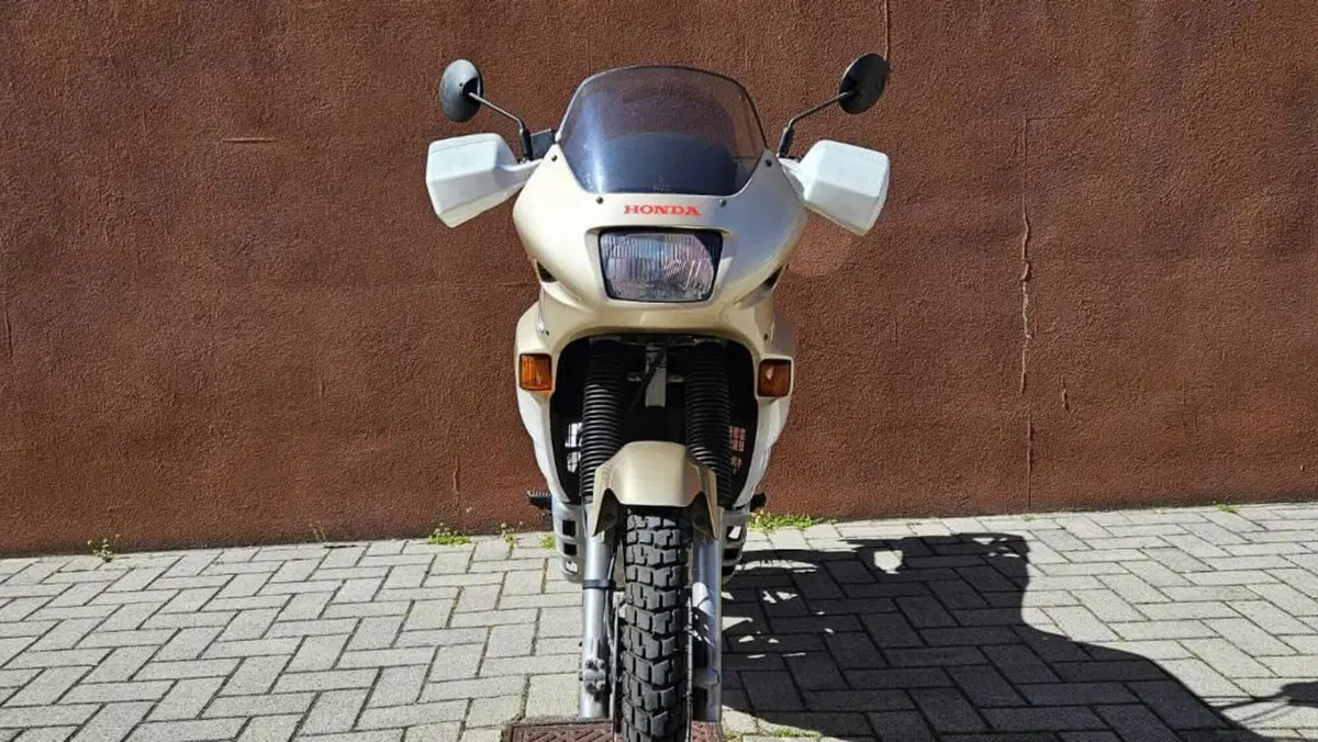 Honda Transalp XL 600V (1997 - 99)  (4)