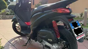 Piaggio Medley 125 S ABS (2021 - 24)  (7)