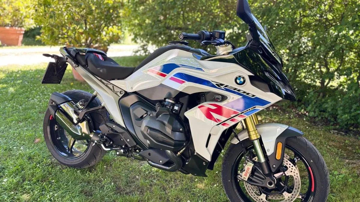 Bmw R 1300 RS (2026)  (2)