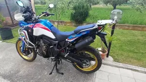 Honda Africa Twin CRF 1000L (2018 - 19)  (5)