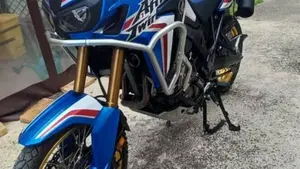 Honda Africa Twin CRF 1000L (2018 - 19)  (11)