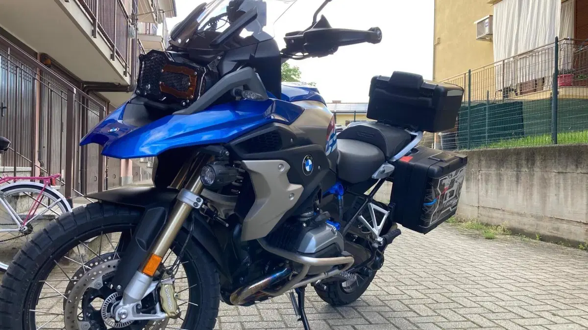 Bmw R 1200 GS (2017 - 18)  (2)