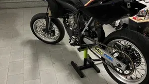 Husqvarna SM 125 (2007)  (2)