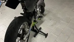 Husqvarna SM 125 (2007)  (4)
