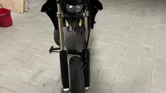 Husqvarna SM 125 (2007) usata