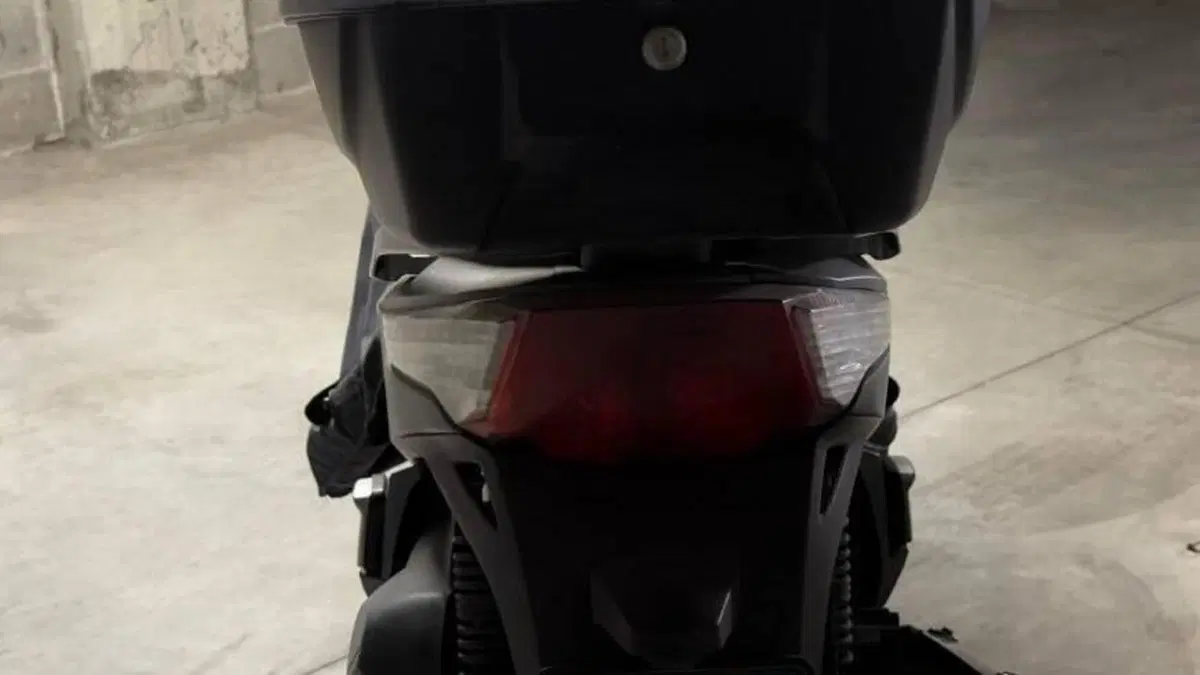 Kymco People 300i GT ABS (2010 - 17)  (2)