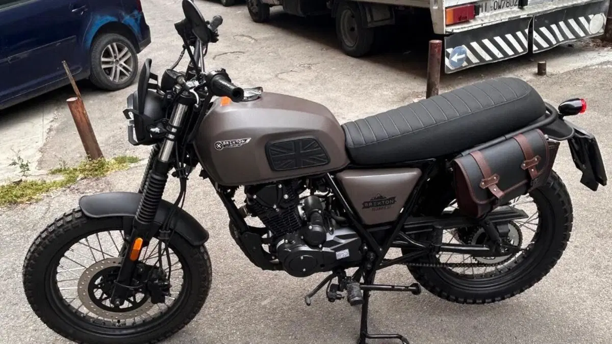 Brixton Motorcycles Felsberg 125 CBS (2021 - 25)  (2)