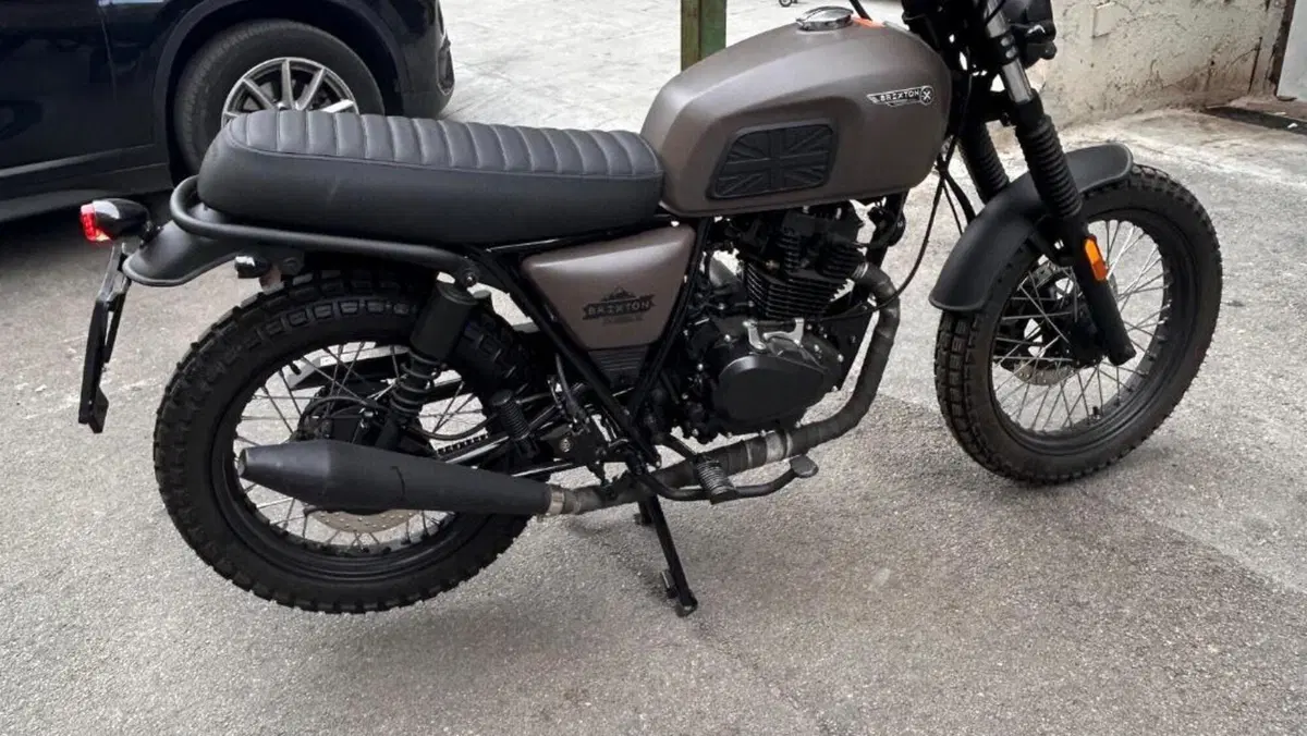 Brixton Motorcycles Felsberg 125 CBS (2021 - 25)  (4)
