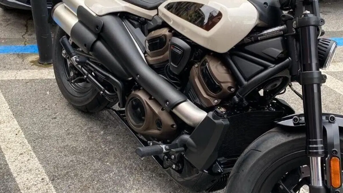 Harley-Davidson Sportster S (2022 - 24)  (2)