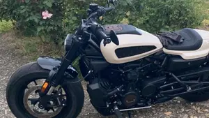 Harley-Davidson Sportster S (2022 - 24)  (10)