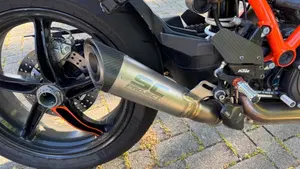 KTM 1290 Super Duke R (2021)  (6)