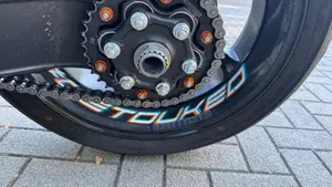 KTM 1290 Super Duke R (2021)  (18)