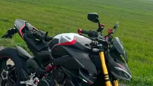 Ducati Streetfighter V4 1100 SP (2022)  (3)