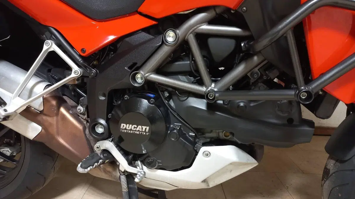 Ducati Multistrada 1200 S Touring (2013 - 14)  (8)