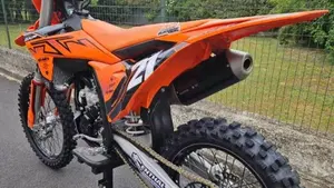 KTM 250 SX-F (2025)  (3)
