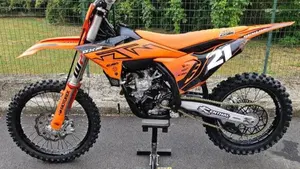 KTM 250 SX-F (2025) 