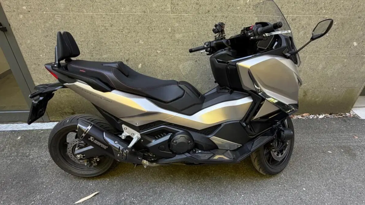 Honda Forza 750 (2025 - 26)  (4)