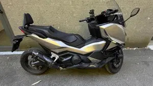 Honda Forza 750 (2025 - 26)  (4)