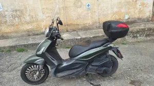 Piaggio Beverly 300 S i.e. ABS-ASR (2016 - 20)  (4)