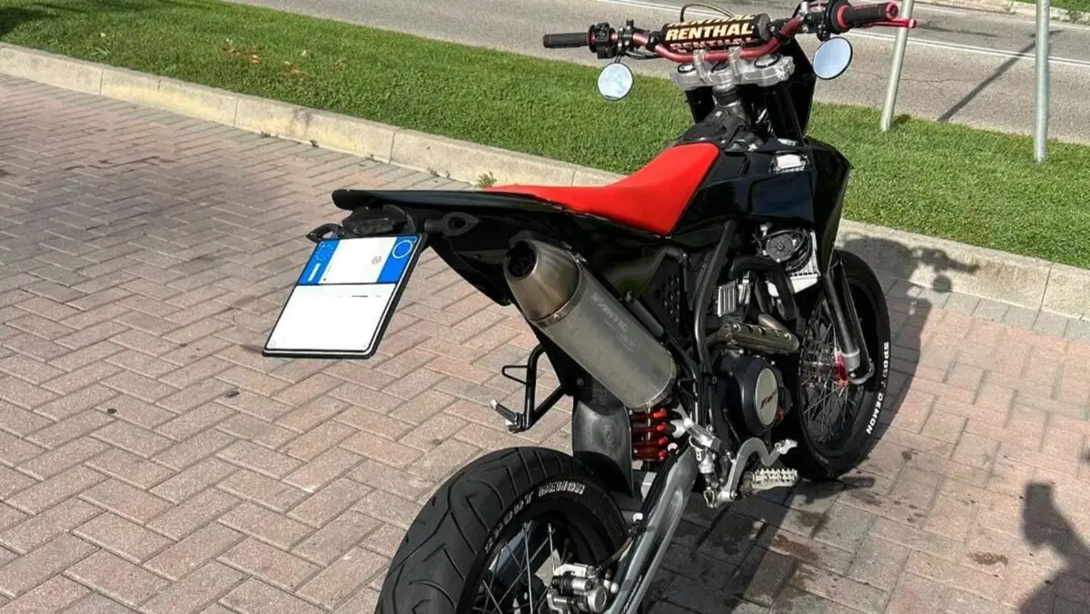 Fantic Motor Motard 125 M Performance 4t (2019)  (4)