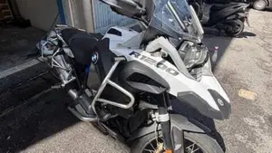 Bmw R 1200 GS Adventure (2017 - 18)  (8)