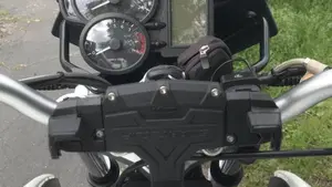 Bmw R 1200 R (2006 - 11)  (4)