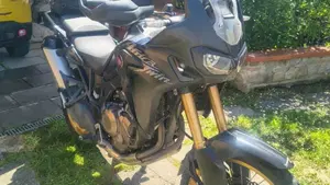 Honda Africa Twin CRF 1000L (2018 - 19)  (2)