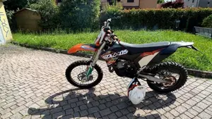 KTM 125 EXC Six Days (2010)  (2)
