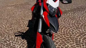 Ducati Hypermotard 821 SP (2013 - 15)  (4)