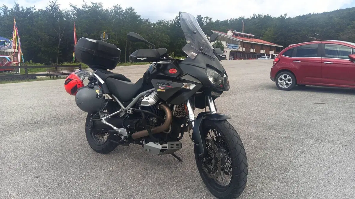 Moto Guzzi Stelvio 1200 8V (2011 - 16) 
