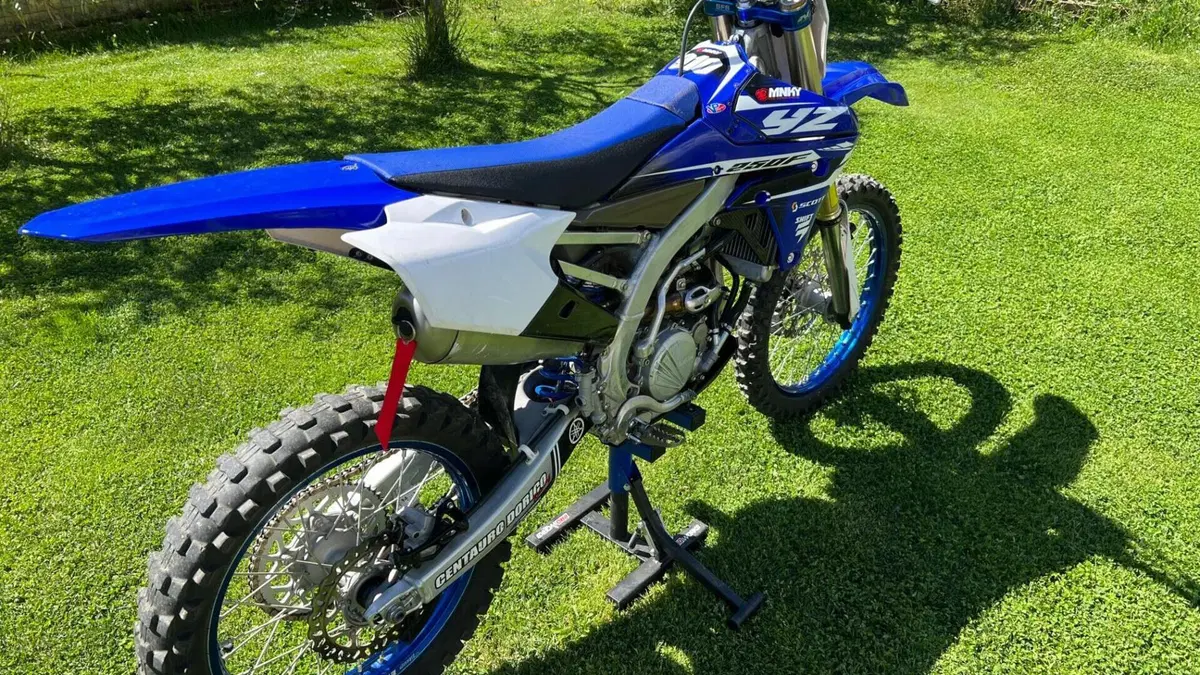 Yamaha YZ 250 F (2018)  (3)