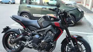 Yamaha MT-09 (2017 - 20)  (2)