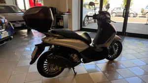 Piaggio Beverly 300 S i.e. ABS-ASR (2016 - 20)  (5)