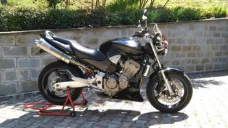 Honda Hornet 900 usata