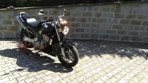 Honda Hornet 900  (2)