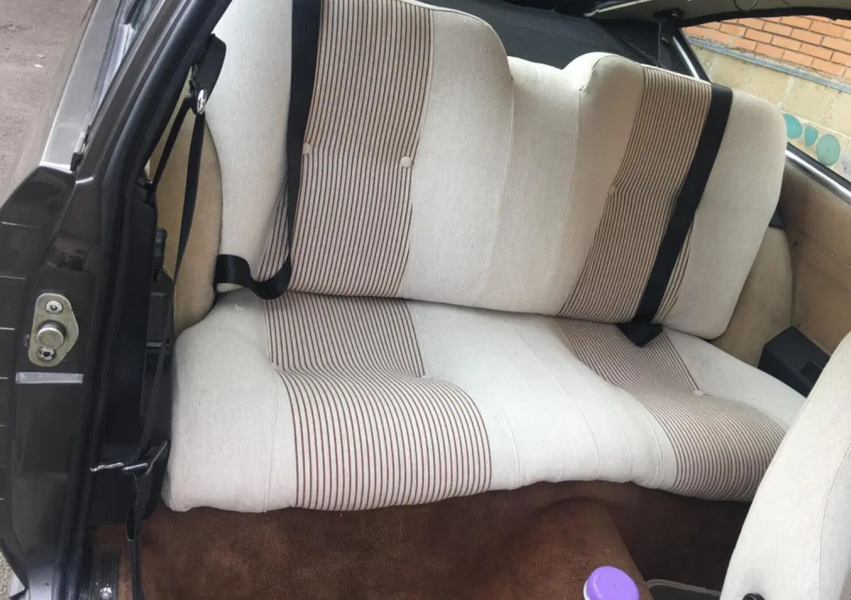 Alfa Romeo gtv 2.0  (8)