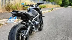 Yamaha MT-09 (2017 - 20)  (3)