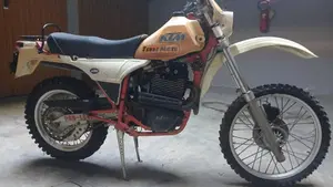 KTM   (2)