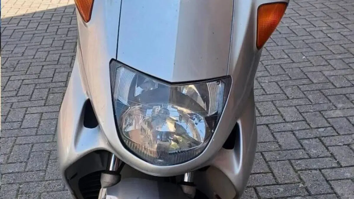 Peugeot SV 250 (2002 - 04) 